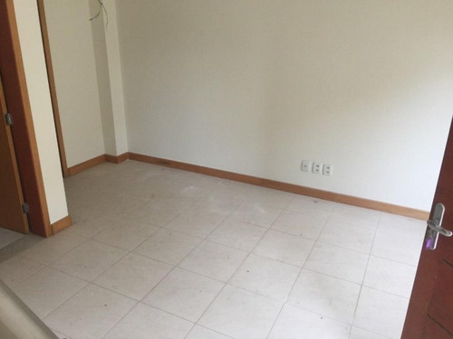 Sobrado Com 2 Dormitórios À Venda, 123 M² Por R$ 300.000 - Cajuru Do Sul - Sorocaba/sp, Condomínio Santa Julia I. - So0061 - 67639887