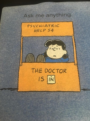 Snoopy Psychiatric Help - Gris Oscuro - Animacion - Polera- 