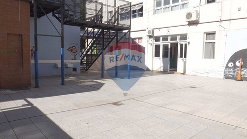 Alquiler De Edificio - Velez Sarsfield