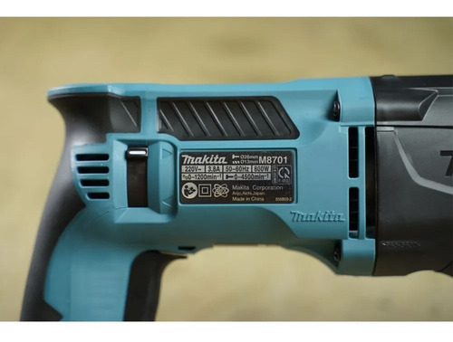 Imagem 5 de 7 de Martelete Perfurador Rompedor 800w Makita M8701b