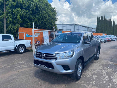 Imagen 3 de 14 de Toyota Hilux 2016 2.7 Cabina Doble Sr Mt