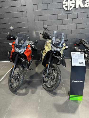 Imagen 3 de 22 de Kawasaki Klr 650 2023 Klr650