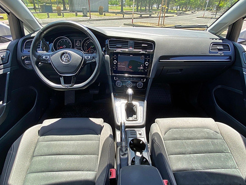 Imagen 10 de 17 de Volkswagen Golf 1.4 Tsi Highline Dsg 2018