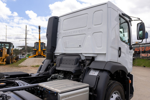 Vw 18.210 Robust 4x2 Ñé Ford Cargo 1719 1723 1722 1519 1517