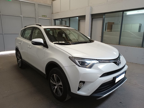 Imagen 3 de 8 de Toyota Rav4