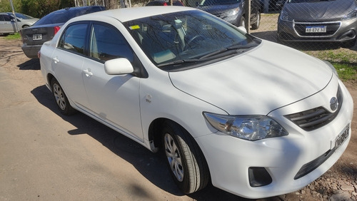 Imagen 10 de 11 de Toyota Corolla 2013 1.8 Xli Mt 136cv