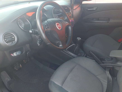 Imagem 8 de 11 de Fiat Bravo Essence 1.8 16v Flex