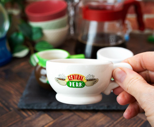 Juego De Mini Tazas Esculpidas En 3d De Cerámica Con Logotip
