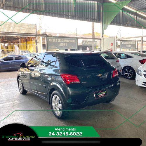 Chevrolet Onix 1.4 MPFI LT 8V FLEX 4P MANUAL