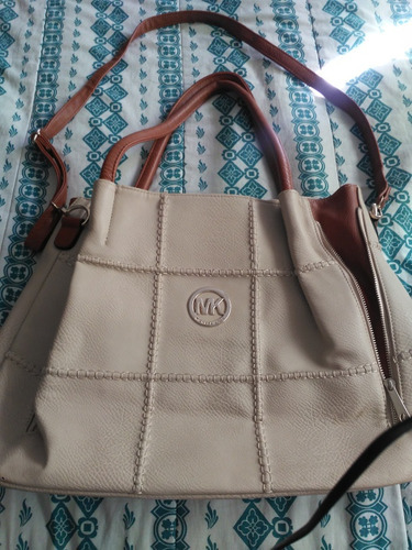 Cartera Tipo Bolso Imitación Michael Kors Beige, Poco Uso 