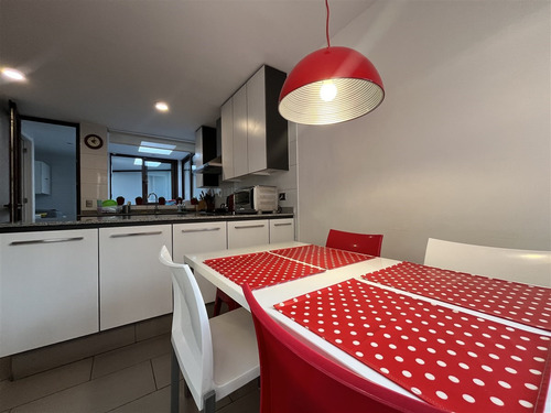Casa En Venta De 6 . No Perimetral ,sector Craighouse