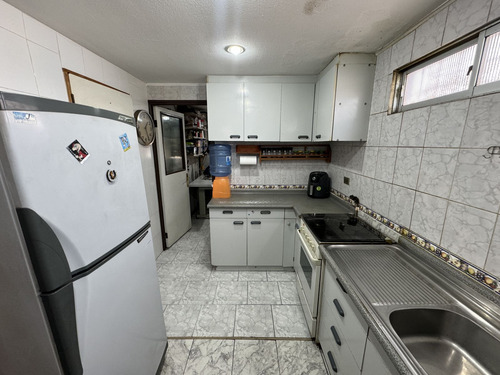 Casa De 3 Pisos 5d/2b Los Héroes Maipú