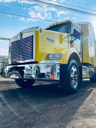 Tractocamión Kenworth T800 2012
