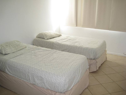 Imagen 8 de 14 de En Venta Apartamento En Playa Parguito. Cimarrón.