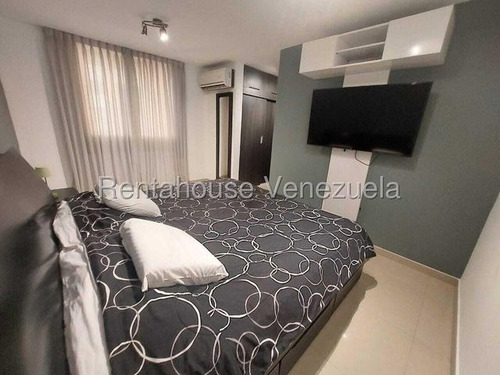Comodo Apartamento En Los Naranjos! #26-220 Ricardo Rah