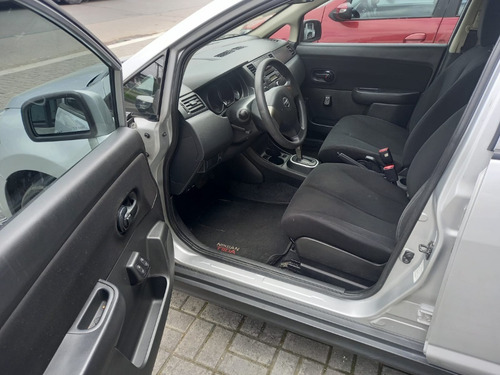 Imagen 8 de 11 de Nissan Tiida 1.8l At 2015