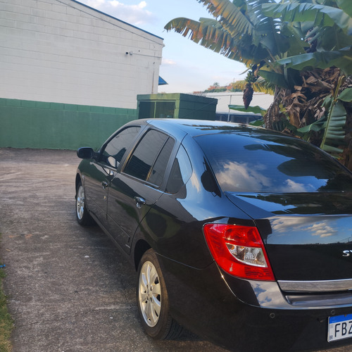 Renault Symbol 1.6 16v Privilège Hi-flex 4p