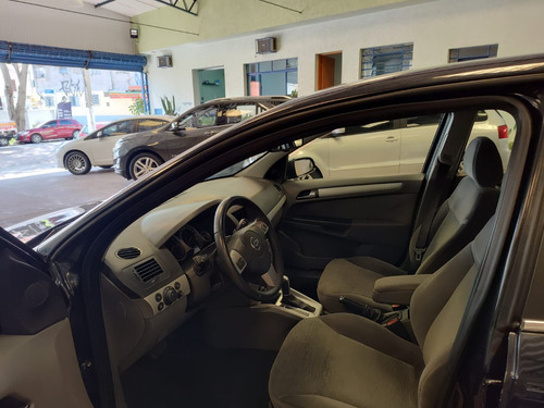 Chevrolet Vectra 2.0 Elegance Flex Power Aut. 4p