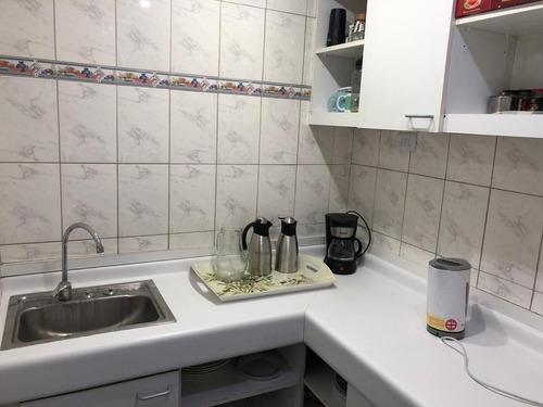 Imagen 9 de 12 de Oficina En Prestigiosa Ubicación De Santiago Centro