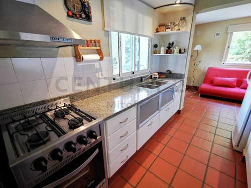 Imagen 8 de 30 de Casa De 3 Dormitorios, Parque Y Pileta En Venta En Campos De Roca