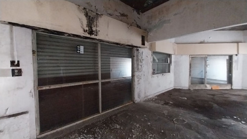 Local En Venta En Caseros