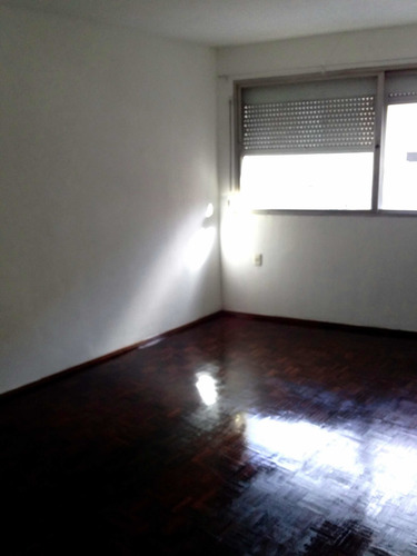 Apartamento Impecable En Constituyente 1d 17500