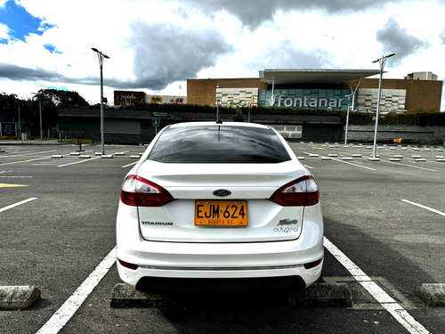 Ford Fiesta 1.6 Sportback Titanium