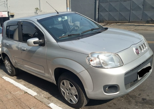 Imagem 3 de 13 de Fiat Uno Vivace Celebration 1.0 Evo Fire Flex 8v 4p Manual