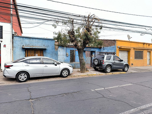Casa En El Bosque Con 480 Mt2 De Terreno