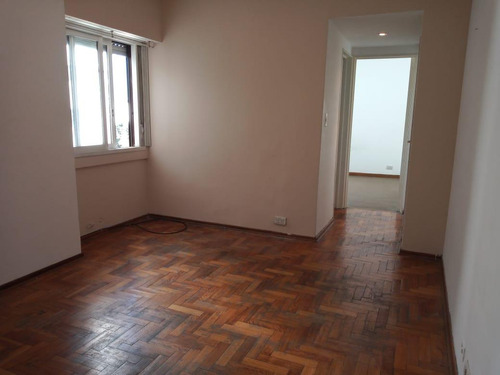 Venta Departamento 2 Amb. En Ramos Mejía - Buen Estado