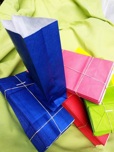 Imagen 2 de 4 de Bolsita Papel Color X50 Unid. Sorpresitas 20x10x6