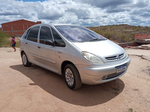 Imagem 5 de 7 de Citroën Xsara Picasso 2002 2.0 Brasil 5p