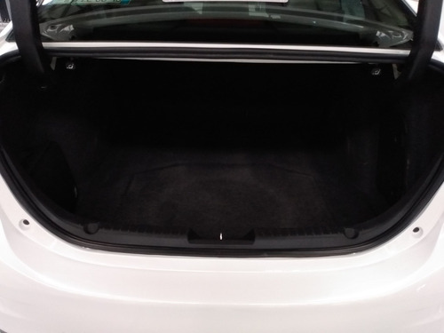 Imagen 12 de 14 de Mazda Mazda 3 2017 2.5 S Grand Touring At