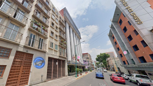 Departamento En Col. Centro Cuauhtémoc Cdmx. Remates Exclusivos, Tu Nuevo Hogar Te Espera.