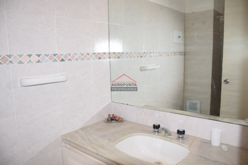 Apartamento En Venta Y Alquiler En Roosevelt.- Ref: 5172