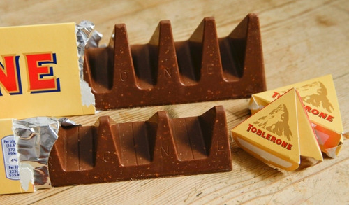 Barra De Chocolate Toblerone Ao Leite 100g