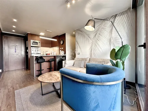Departamento En Venta De 2 Dorm, 2 B Amoblado, Las Condes