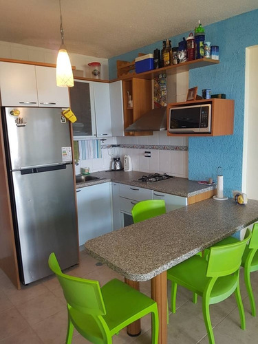 Imagen 2 de 30 de Se Vende Apartamento Tucacas Ata-933 04125067379 0424900499