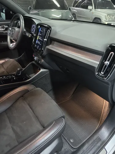 Volvo XC40 2.0 T5 Awd R-design