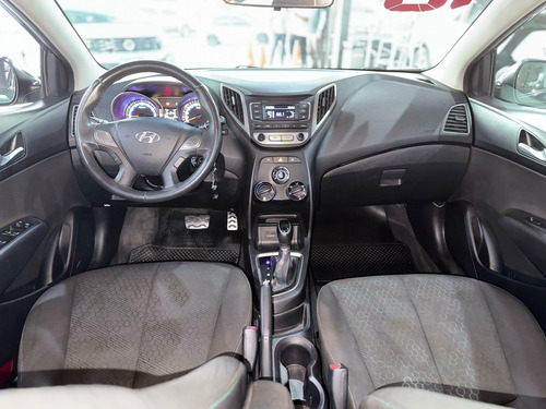 Hyundai HB20X 1.6 Style Flex Aut. 5p