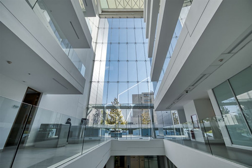 Planta Libre, Amplia Y Cómoda Oficina En Venta En Huechuraba