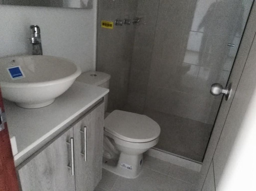 Imagen 10 de 17 de Apartamento En Venta En Medellín Robledo. Cod 202827