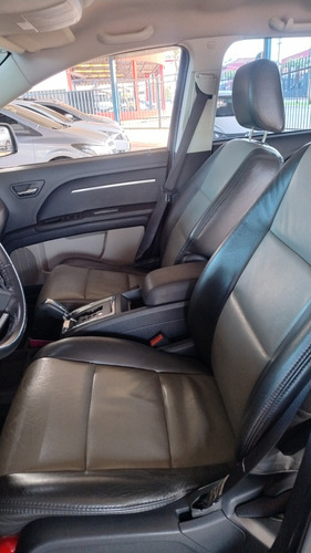 Dodge Journey 2.7 Sxt 5p