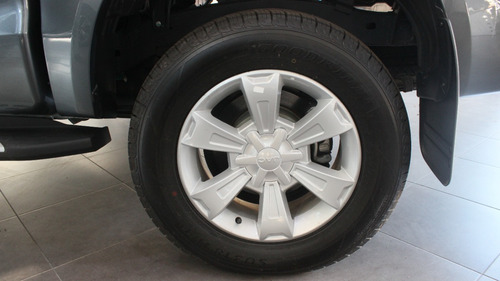 Imagen 16 de 22 de Jac T6 2.0 Luxury Manual 4x4 Dob Cabina 2022