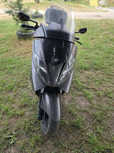 Max Scooter Silverblade