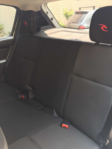 Renault Sandero Stepway 1.6 16v Rip Curl Flex 5p 2012