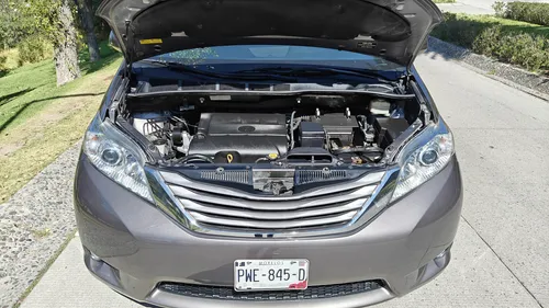 Toyota Sienna 3.5 Xle Piel At