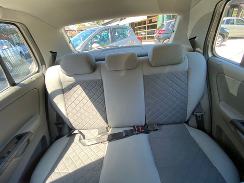 Imagen 19 de 21 de Volkswagen Fox 1.6 Highline