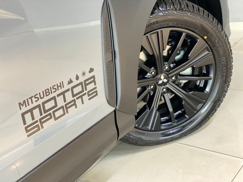 Mitsubishi Eclipse Cross 1.5 Motorsports Hpe-S Turbo S-Awc Cvt 5P