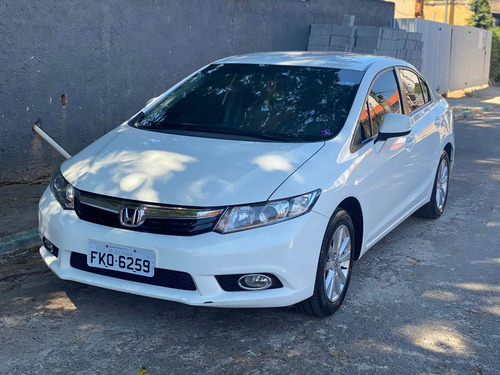 Imagem 1 de 13 de Honda Civic 2014 1.8 Lxs Flex Aut. 4p